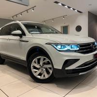 Volkswagen Tiguan 2.0 tdi Elegance 150cv dsg LED,A