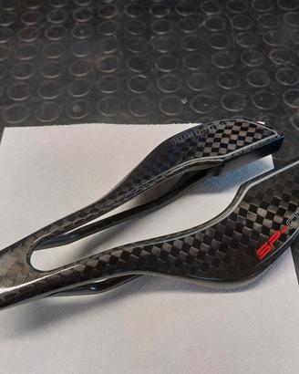 selle italia sp01 boost tekno superflow
