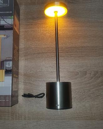 lampada da tavolo o bar ricaricabile dimmerabile