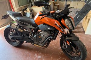 KTM 790 Duke - 2024