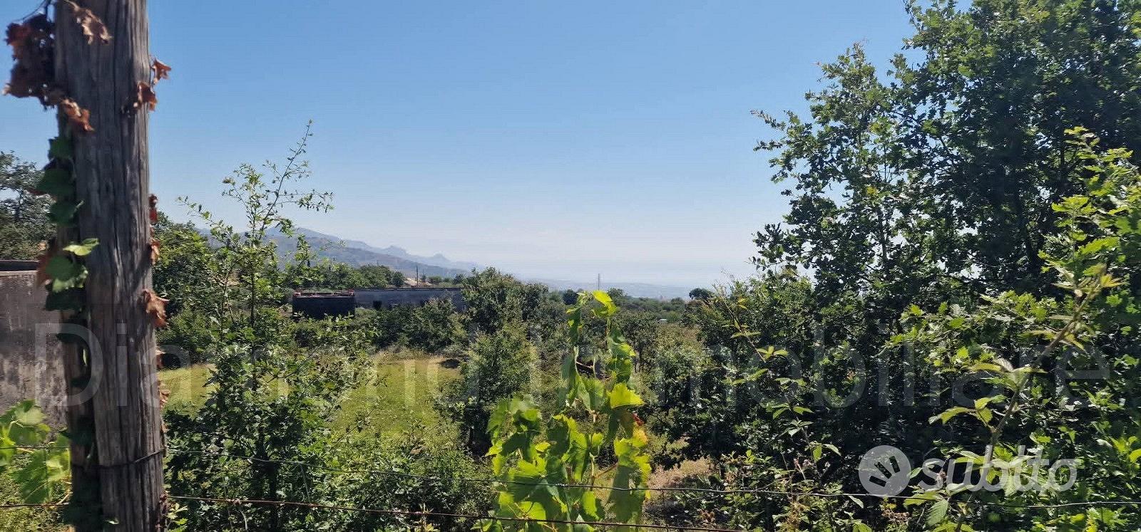 Casa con terreno a Presa Piedimonte Etneo - Vista 5