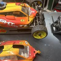 Buggy RC 1/8 nitro Losi2 + Radio Futaba