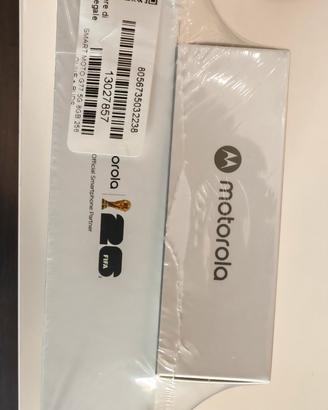Motorola g77 
