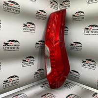 Faro fanale stop posteriore destra dx nissan x-tra