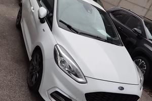 fiesta st line per neopatentati