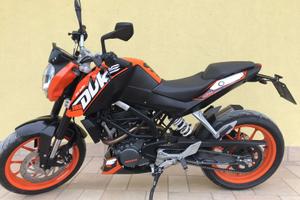 Vendita Ktm Duke 125 anno 2015