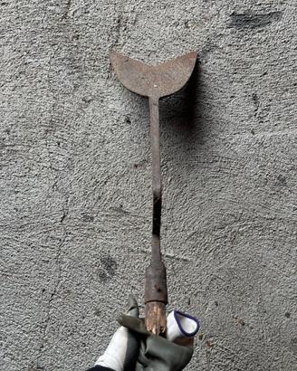 Attrezzo agricolo per fieno