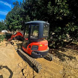 miniescavatore 37ql Kubota U35-3a3 +3 benne 