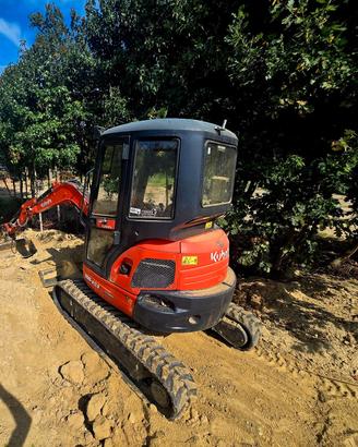 miniescavatore 37ql Kubota U35-3a3 +3 benne 