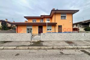 Casa Indipendente Vescovana [Cod. rif VES01VRG]