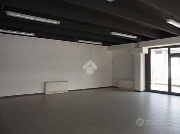 MULTILOCALE A CASALOLDO