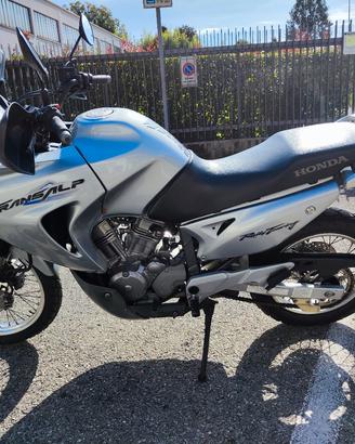 HONDA TRANSALP 650