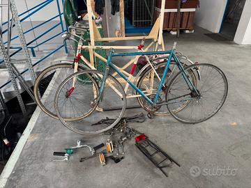 Due biciclette da uomo