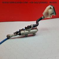 POMPA POSTERIORE SUZUKI GSXR 600 2001 2002 GSX R 2