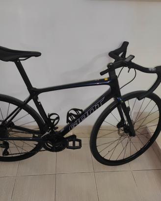 Bici da strada Giant TCR 2024