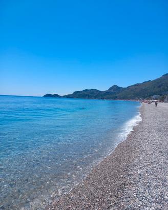 Bivano letojanni 20 metri dal mare