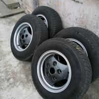 cerchi in lega per range rover Classic 