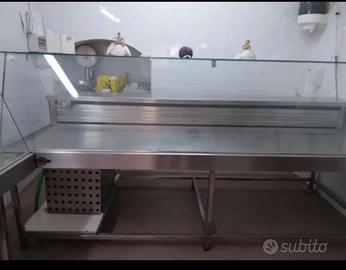 banchi frigo e cella per pescheria 
