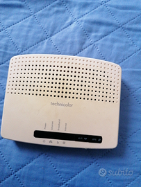 Modem router funzionante technicolor