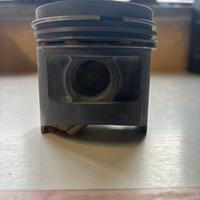 KIT 4 PISTONI MAHLE NUOVI - diam. 72,50mm (72,48)