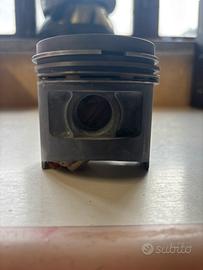 KIT 4 PISTONI MAHLE NUOVI - diam. 72,50mm (72,48)