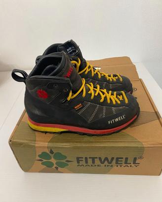 Scarpone da montagna FITWELL