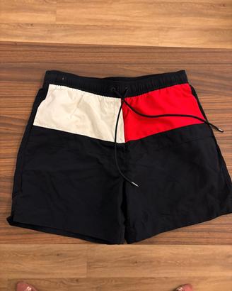 Costume Tommy Hilfiger