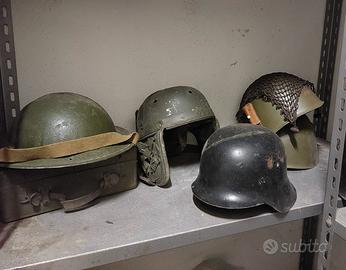 elmetti militari -maschere antigas-giberna
