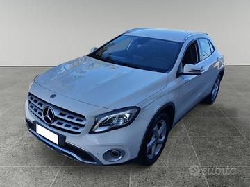 Mercedes GLA 200 d Sport auto