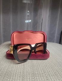 occhiali Gucci modello Gucci GG0956S 003.