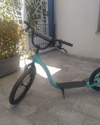 Monopattino ruote grandi Osprey 