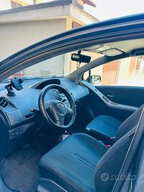 Toyota Yaris 2010