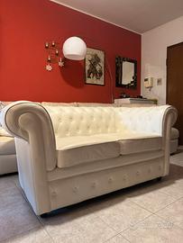 Divano bianco chesterfield maison du monde