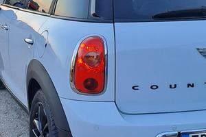mini one d countryman