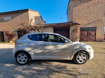 Alfa Romeo Mito 2012 1.4M.air 105cv
