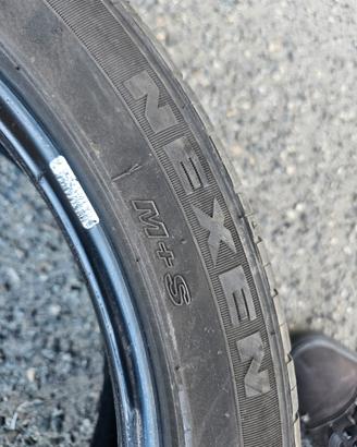 Treno 4 gomme Nexen 215/45 R18 89V M+S quasi nuove