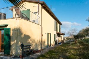Condivisione casa in campagna