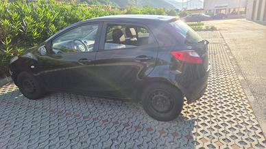 Mazda 2 GPL in buona condizione
