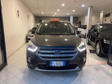 Ford Kuga 1.5 TDCI 120 CV S&S 2WD Powershift Titan