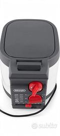 Friggitrice ad olio Delonghi 1800 W con cestello 