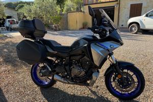 Moto Yamaha Tracer 7 GT