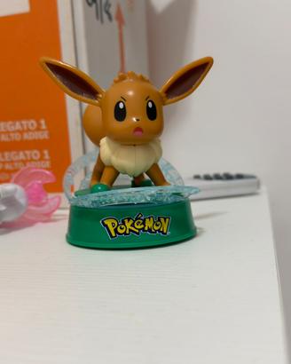 Pokémon EEVEE 3D soprese uova kinder nuovo