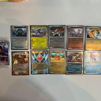 Lotto 11 Carte Pokémon fiamme spettrali