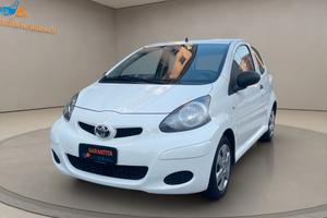 Toyota Aygo UNICO PROPRIETARIO - NEOPATENTATI