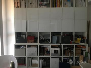 LIBRERIA APERT E CHIUSA