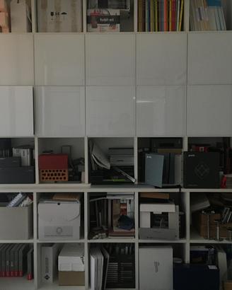 LIBRERIA APERT E CHIUSA