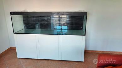 acquario 600l