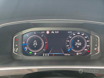 Volkswagen Tiguan 2.0 TDI 150CV DSG ELEGANCE