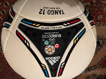 Pallone Tango Euro 2012