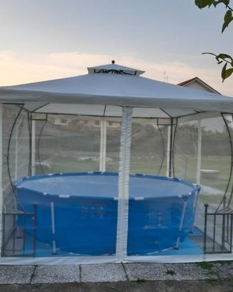 Gazebo con zanzariere 